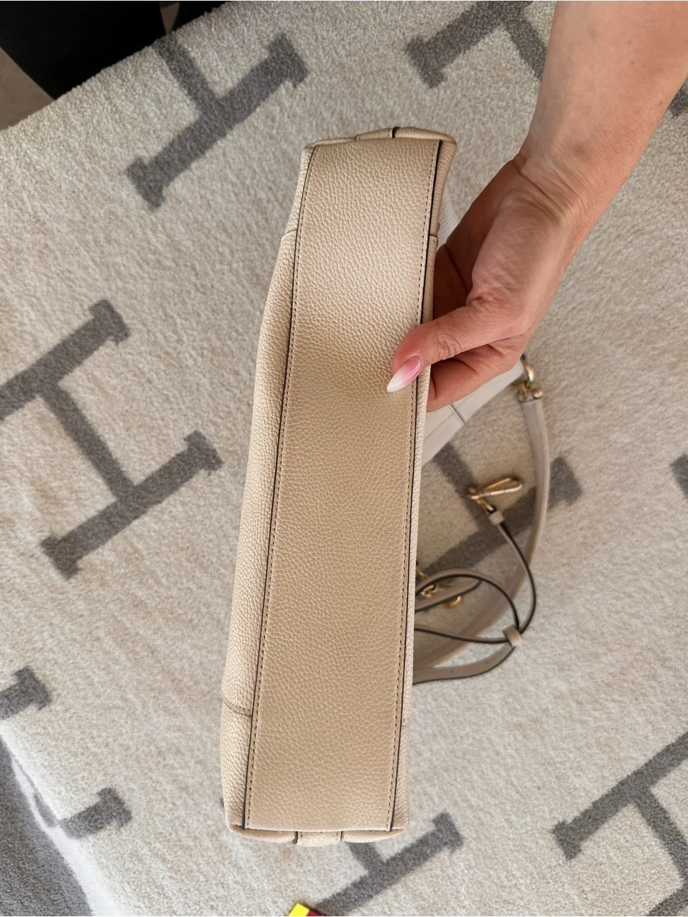 Coach Pebbled Leather Shoulder Bag in Cream with Gold Hardware 2022 scout hobo